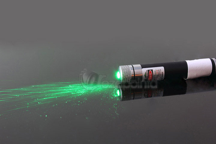 緑色光 20mW レーザーペン