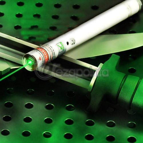 532nm グリーン150mW高出力レーザーポインターお勧め 緑色光レーザーペン 改造 激安 ボディーカラー：ホワイト