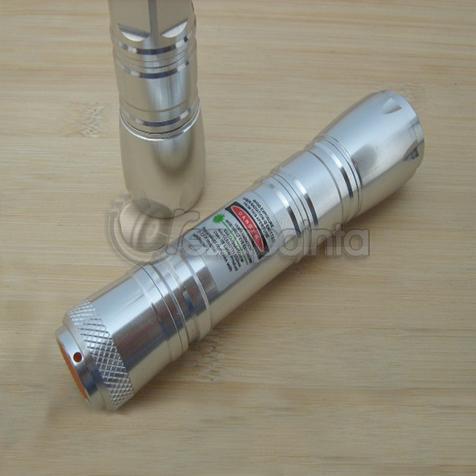 50ｍＷ532nmグリーン光レーザーポインター防水 グリーンレーザー懐中電灯 高性能 レーザーポインター 通販 充電電池付き シルバー